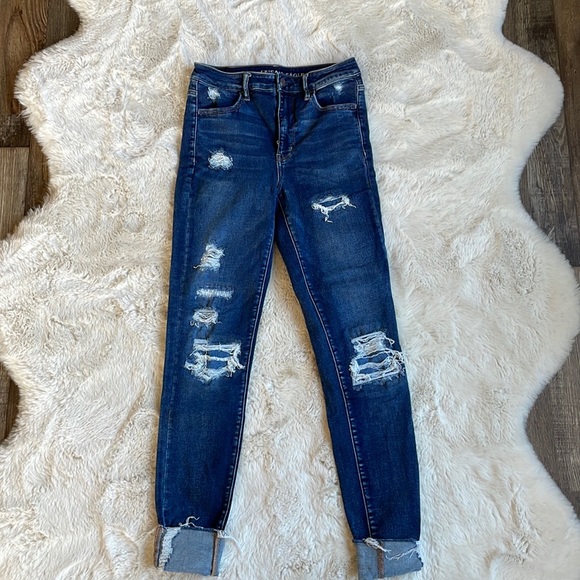 American Eagle - Picture 1 of 4